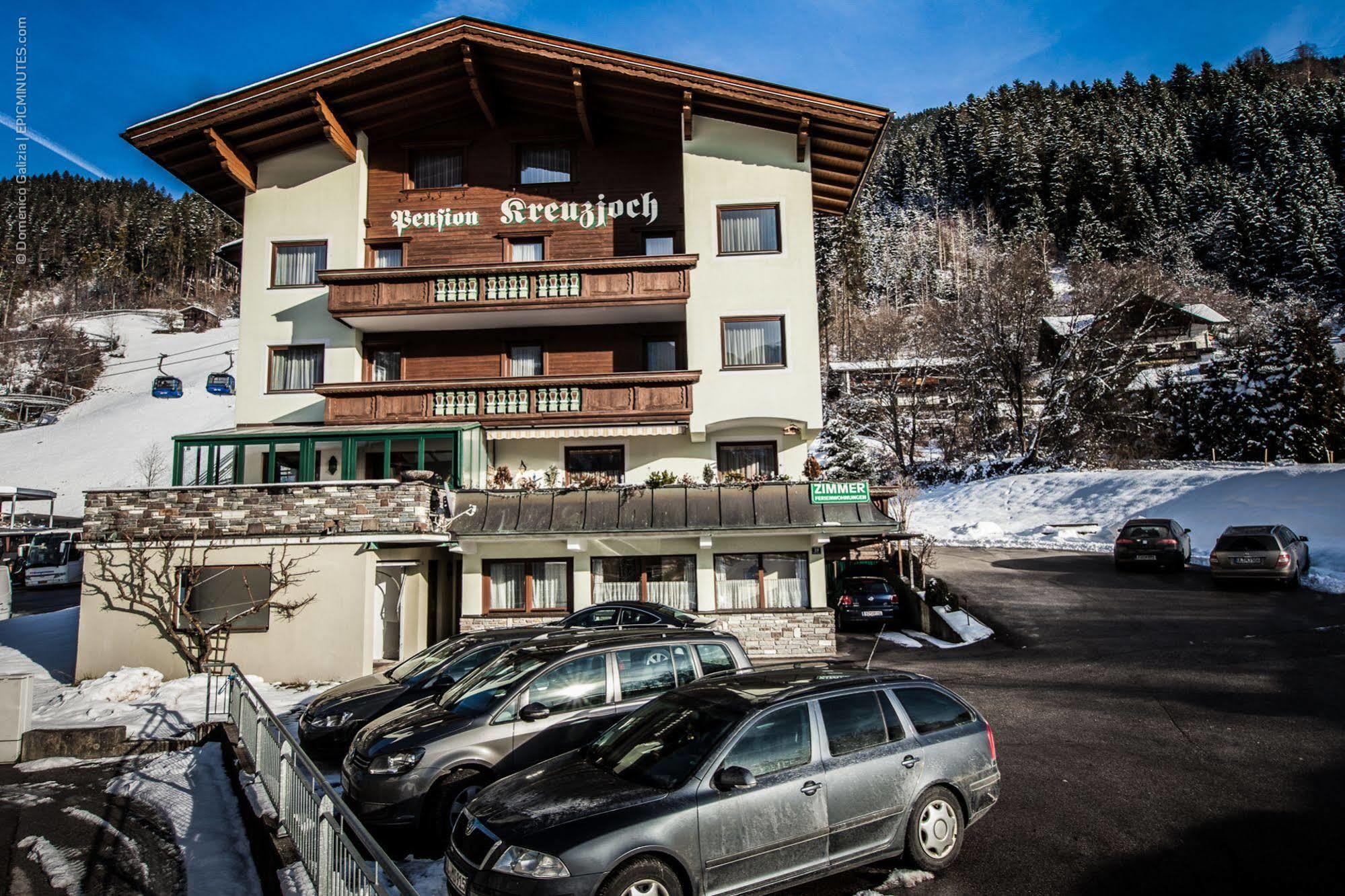 Pension Kreuzjoch 齐勒河谷采尔 外观 照片
